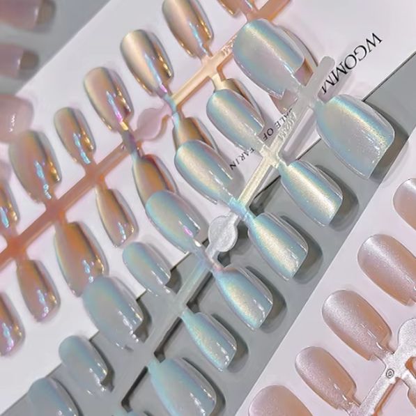 Nail Art Full Cat Eye - 30개입 숏 프레스온 네일 오로라 캣아이